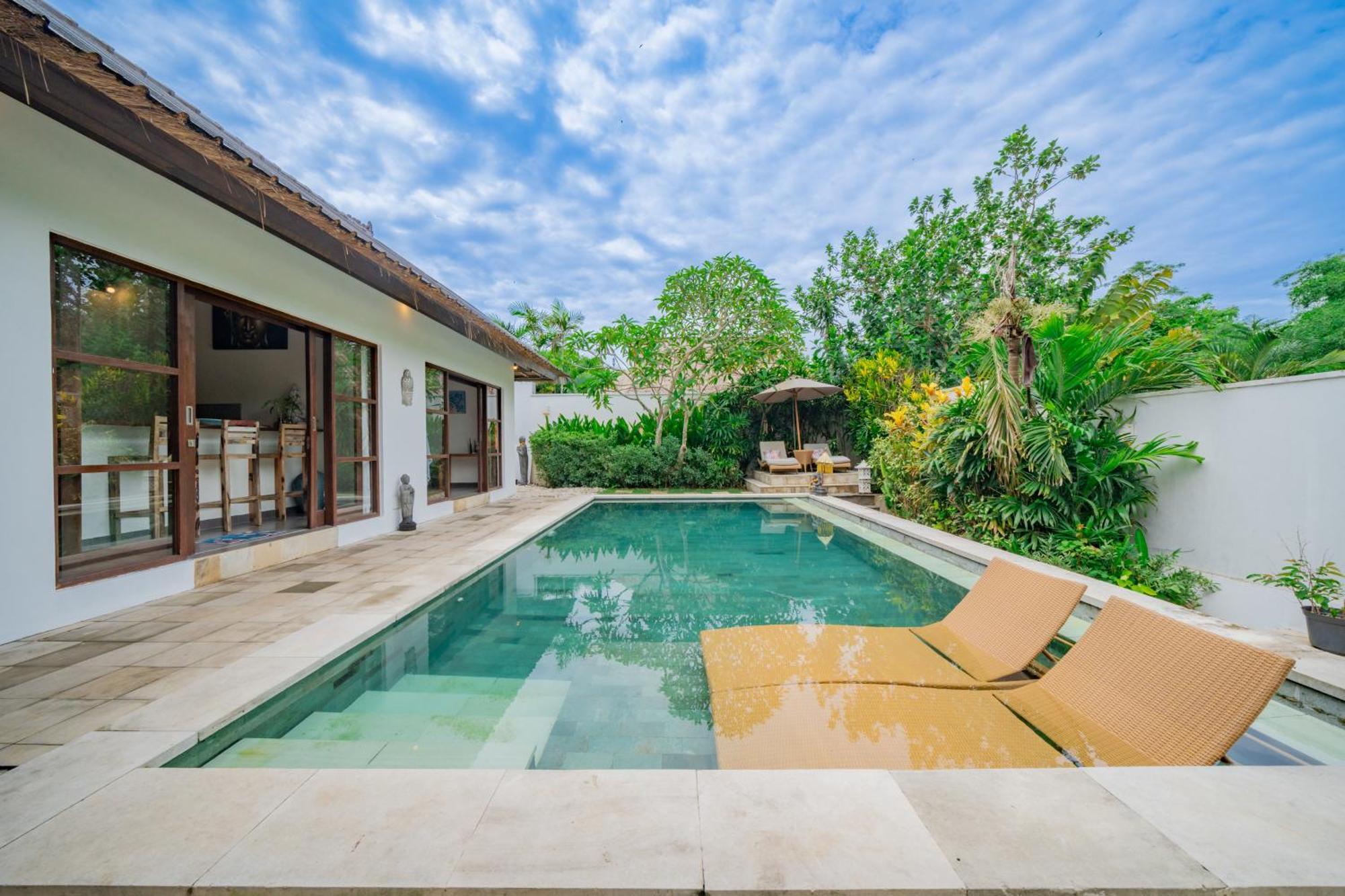 Villa Sunyi Jimbaran Esterno foto